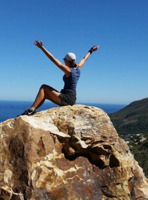 sea-nature-outdoor-rock-walking-mountain-1201905-pxhere.com-1-300x405